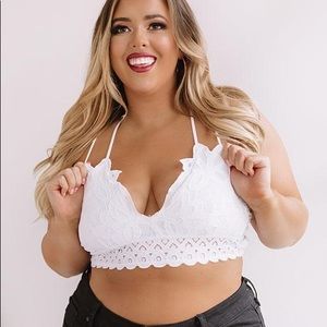 NWT Impressions White Lace Bralette 3X (36-40C-DD)